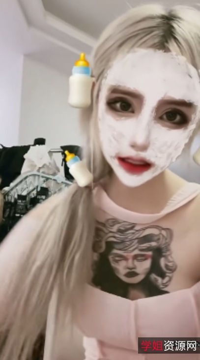 转载快手网红周丽珊互动合集6V263MB，抖音68W粉丝