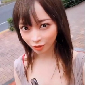 转载百度云剧情测试日本街头拜金女最新合集1V1.3G，情侣互动