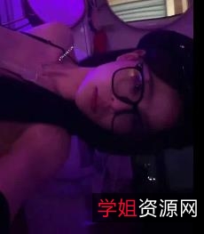 短视频B&M女神浪贱合集32V306M，优质身材自拍不露脸