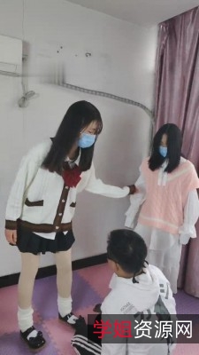 素人快手抗揍双妹子首次玩狗合集25M25分钟，精彩互动