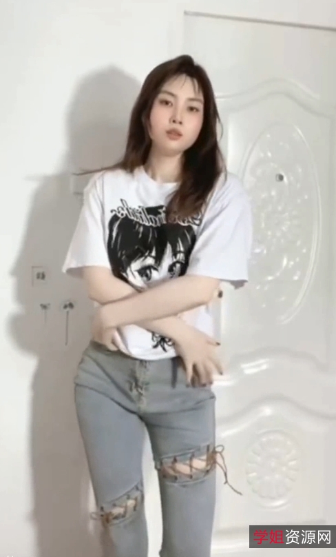 暖暖甜子兔哟抖音6v翘臀热舞1.77G真带劲