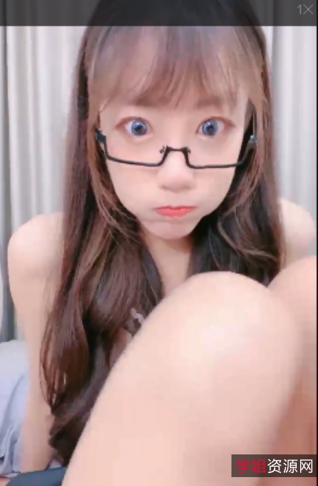 抖音小怡服装反差视频50部32.9G优质身材