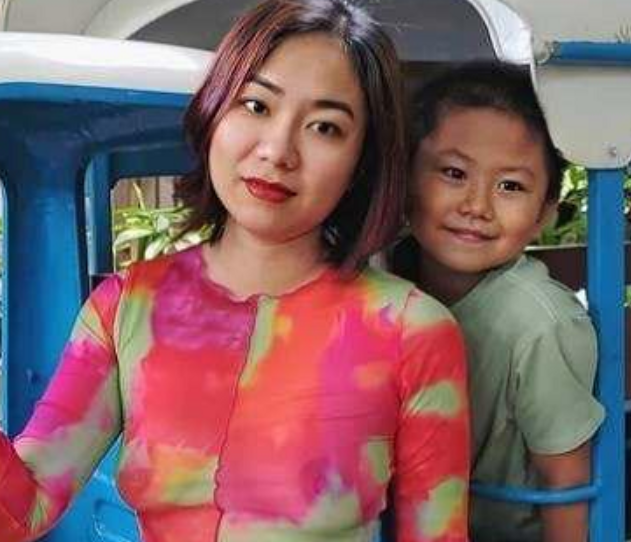 黄小桃日常作品展示合集149V926M无遮挡全家乐