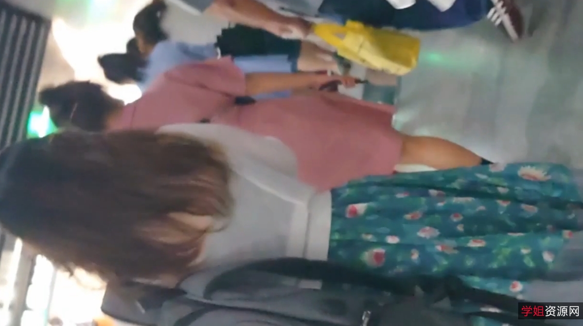 百度魔手CD厕拍视频合集59部11.8G，值得收藏