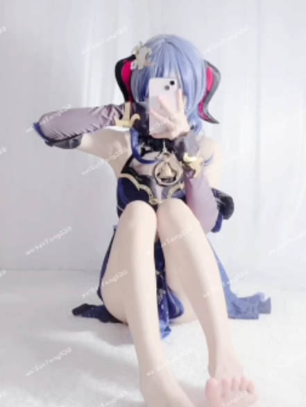 小池里奈Coser超火辣合集15部3.92G推特福利姬