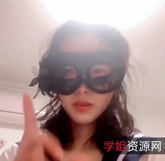 抖音李艳丝袜美腿视频合集67部700M优质身材