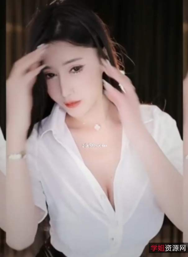 颜色仙仙土豪定制视频18部3.8G虎牙超吸睛