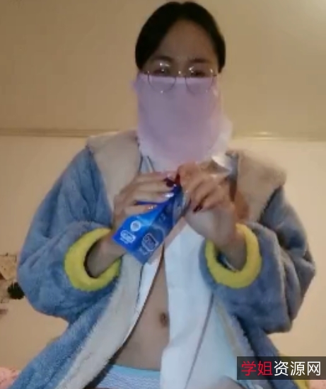 校园圈大长腿小学妹私密视频24部超绝视角7G