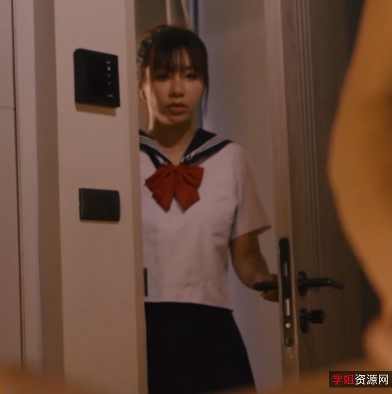 苏畅香艳视频合集52部22.2G疯狂飙车