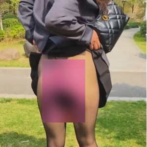 孤单妻子放飞108式实拍百部2.54G真敢玩