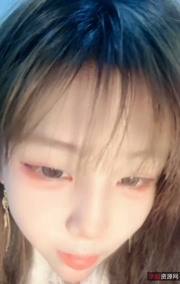 微博靓丽校花作品65部23.8G水灵嫩白