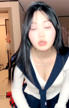 抖音米亚主播热舞私房6部3.7G溢出屏幕