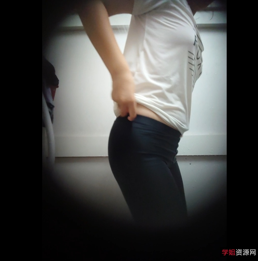 合租偷窥白白姐姐沐浴时刻46部461MB真实感觉