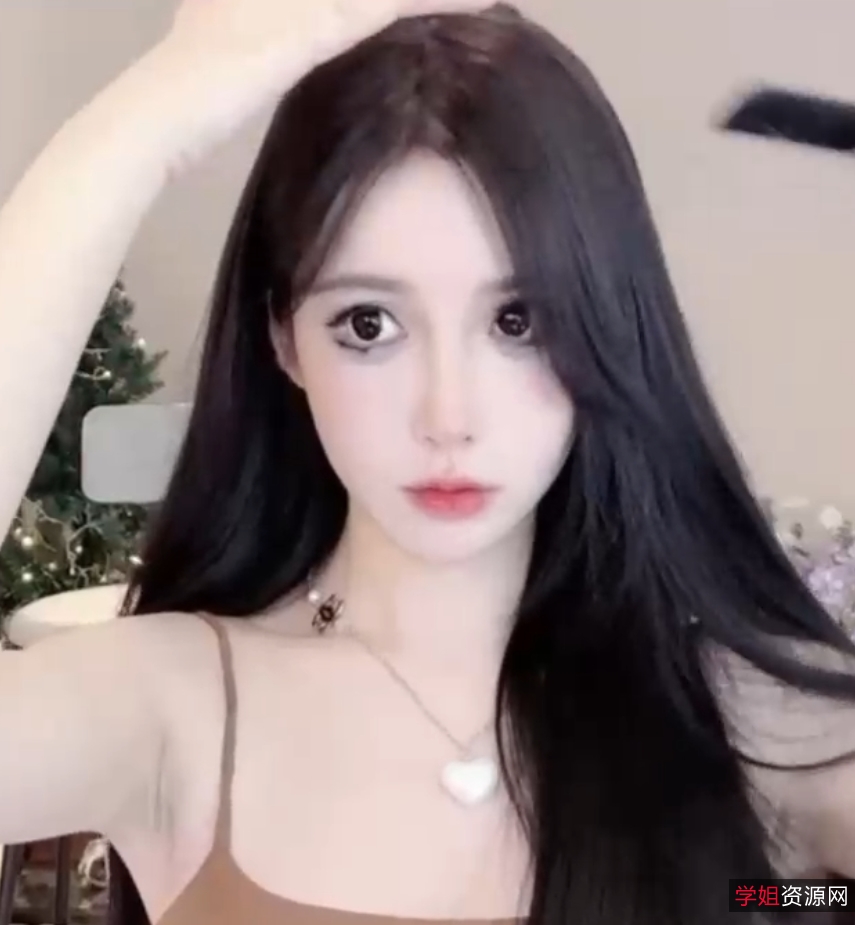 夏柔萱主播视频云盘1326部777.8G火辣