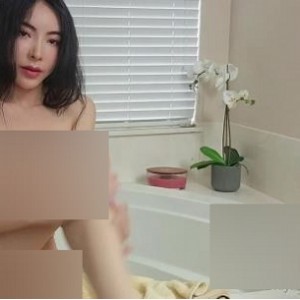 谭晓彤私拍教学0.7G推特最新1V无人区实战