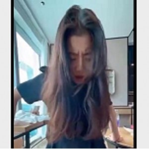 推特张津瑜浴室热舞8V859M优质珍藏